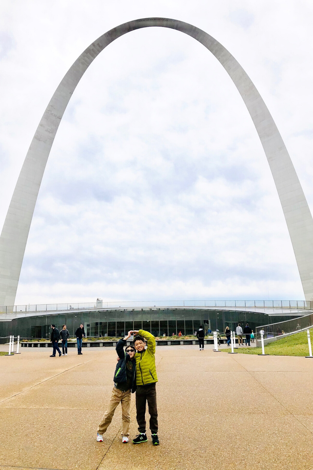 Downtown St. Louis with kids - a budget-friendly city